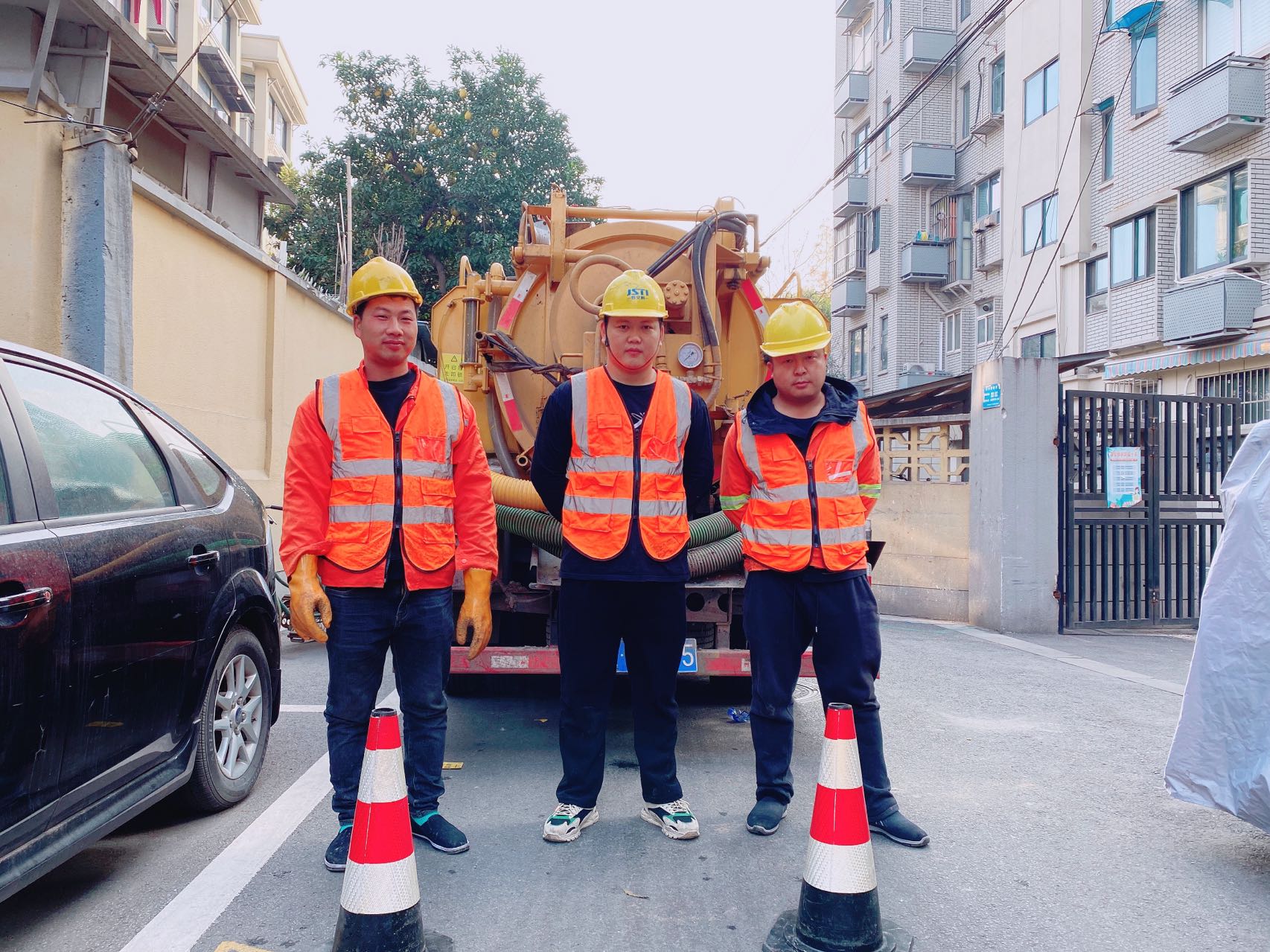 长宁南京某小区管道清淤检测施工